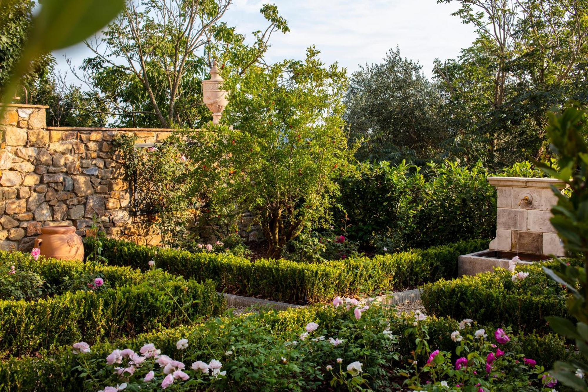 Palazzo Tiglio - A Small Luxury Hotels Of The World San Pancrazio  Buitenkant foto